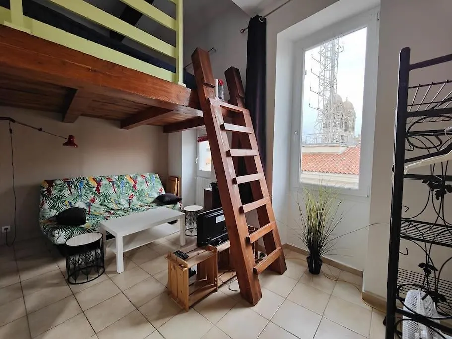 Apartment 4 Pers In District Of The Typical Panier Marseille