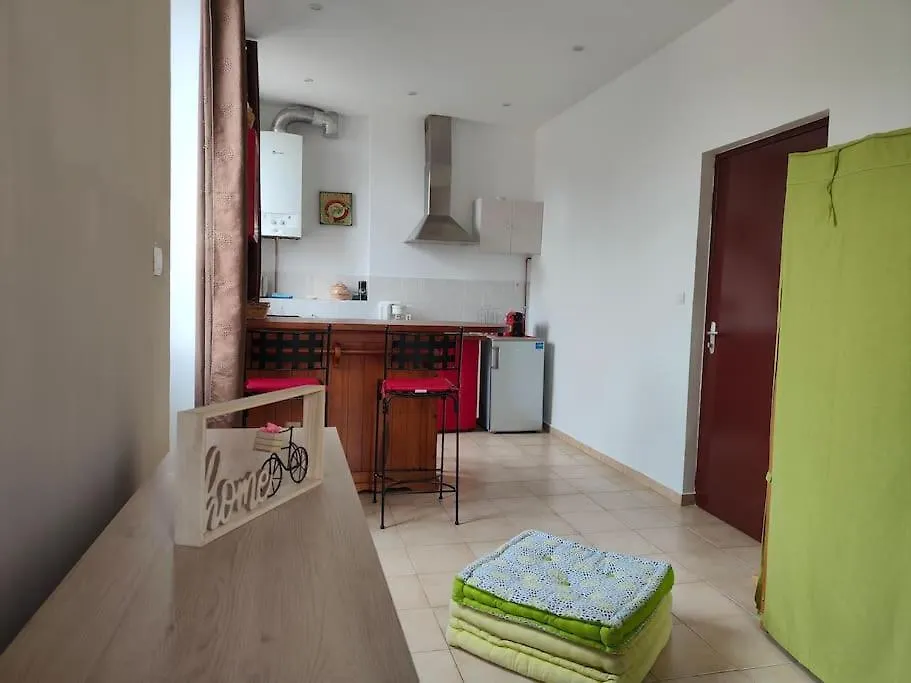 Apartment 4 Pers In District Of The Typical Panier Marseille
